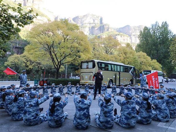 红旗渠拓展训练